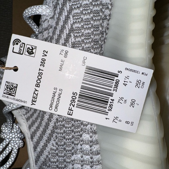 YZE 350 V2 Boost by Adidas 7.5 - Picture 6 of 15